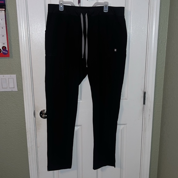 XXL scrubs - Picture 2 of 2